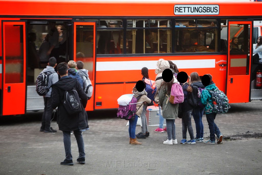 Reizgas gesprueht Schule Koeln Chorweiler Merienstr P26.JPG